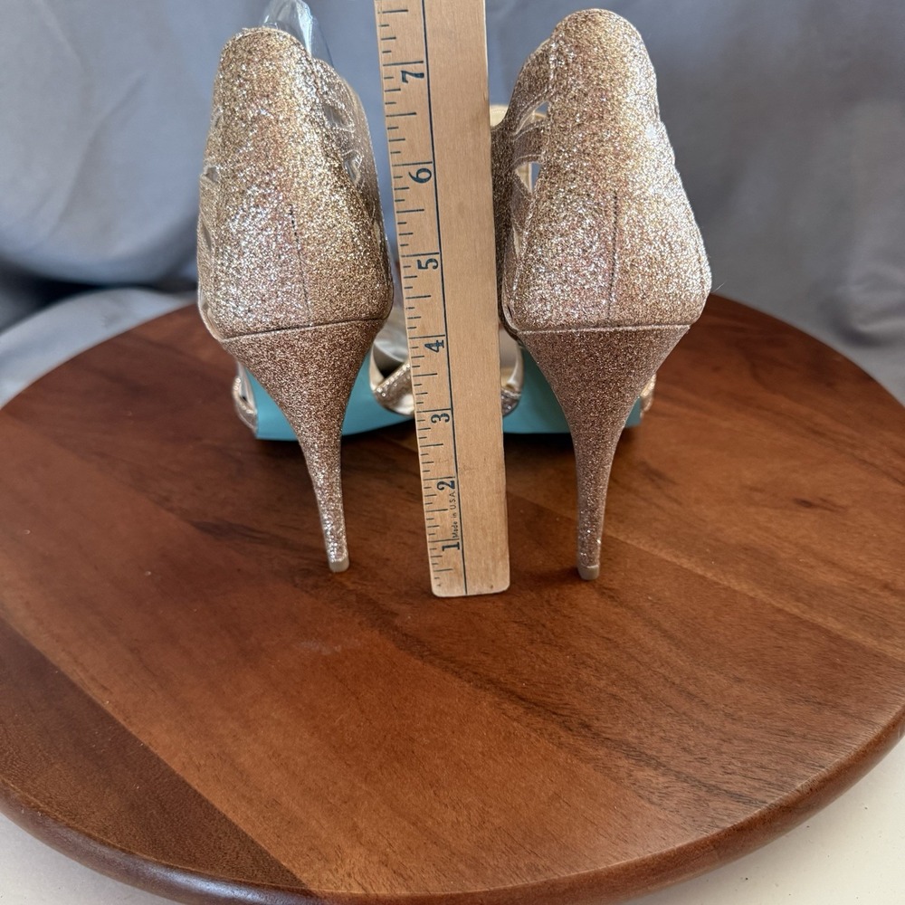 Blue By Betsey‎ Johnson Champagne SB-Tee Sparkle T-Strap Heels Women's Size 9 - Picture 9 of 13